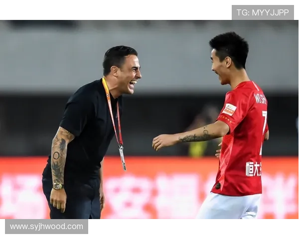 砥砺前行国足再启世界杯荣耀征程全民期待梦想绽放时刻五年拼搏铸辉煌 - 副本 - 副本 (2) - 副本