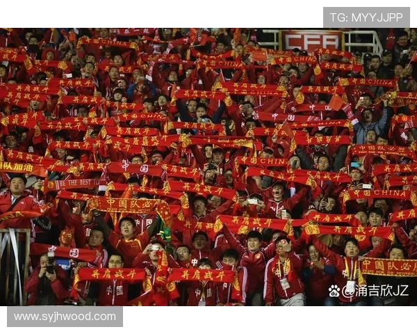 联赛全面振兴携手国足突破极限共铸中国足球历史新辉煌篇章伟大再启 - 副本 (2)