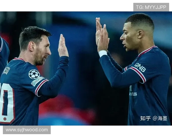 聚焦世界杯未来格局与豪强对决前景深度展望全球足球风云变幻趋势 - 副本