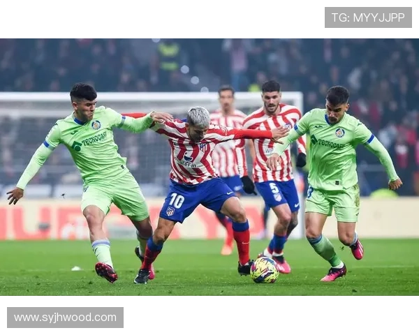 西甲比赛直播中心最新赛事全程报道精彩回放与实时数据更新 西甲比赛直播中心最新赛事全程报道精彩回放与实时数据更新